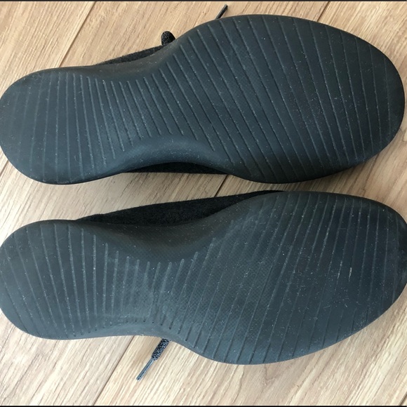 Allbirds Women's Wool Runners Sneakers in Natural Black, Size 10 - Picture 9 of 11